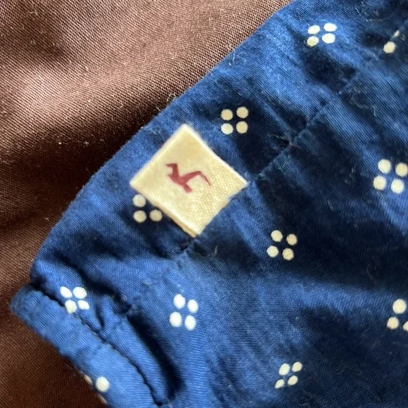 HOLLISTER CROP TOP used twice in great condition - Picture 4 of 6